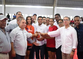 Kelvin Cruz apertura Juegos Fronterizos 2025