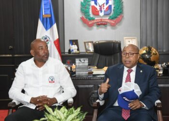 AIBI trata con el presidente de la Cámara temas sobre protección al béisbol