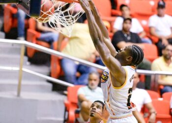 Metros vencen en un dramático duelo a los Indios y sellan su clasificación en la LNB