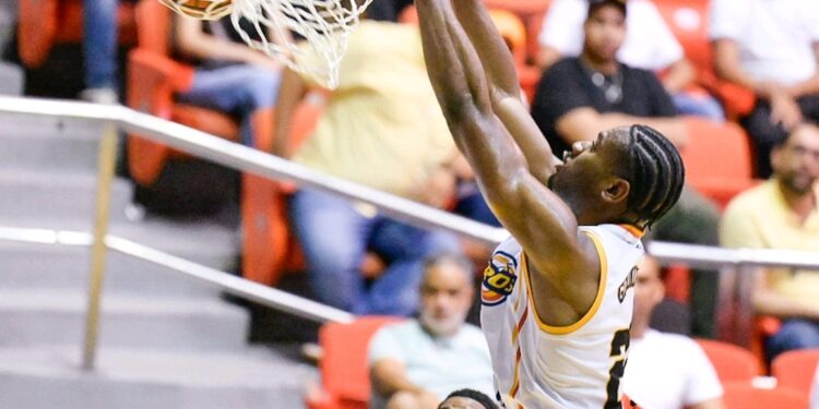 Metros vencen en un dramático duelo a los Indios y sellan su clasificación en la LNB