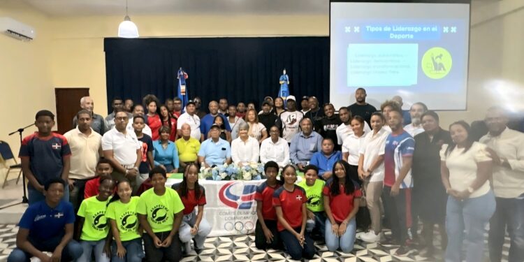 Comisión Mujer y Deporte COD da charla a Unión Deportiva SPM