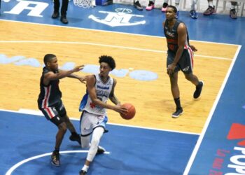 Jonathan Bello y Kelvin Peña conducen a los Marinerosa una  victoria sobre los Leones