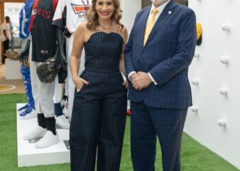 Diseñadores de Indómita dedican su novena colección de modas a Lidom