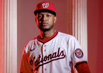 Acosta y Ferrer salvaron; Eddys Leonard conectó dos jonrones