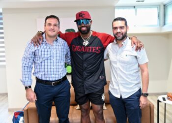 José Reyes regresa a los Gigantes