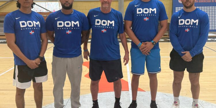 Ché García define el cuerpo técnico del equipo nacional de baloncesto irá al AmeriCup