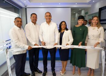 Seguros Reservas inaugura nueva oficina en Barahona