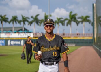 Edward Florentino es el primer pick de las Águilas Cibaeñas en el draft 2025