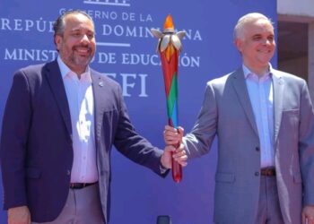Inicia recorrido de la antorcha de los Juegos Escolares San Francisco 2025