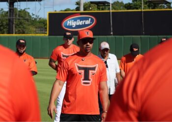 Víctor Estévez: Compromiso, dinamismo y beisbol ganador para La Romana