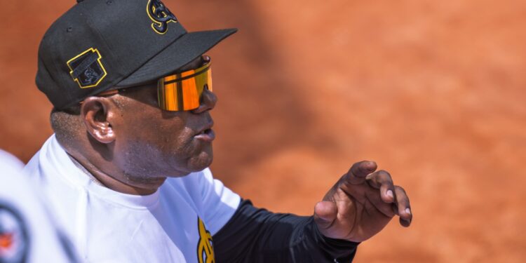 Miguel Tejada confía en la fortaleza de la línea central aguilucha