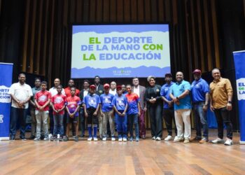 Seaboard de la mano de la educación y apoyo a los niños
