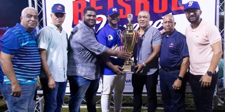 Mineros de Bonao se coronan campeones en Liga de Verano RD 2025