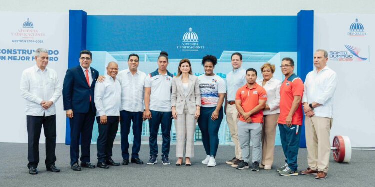 Raquel Peña y ministro Bonilla entregan Pabellón de Halterofilia Dr. José Joaquín Puello