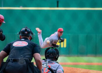 Sánchez, Celestino vitales en triunfo Toros sobre Leones
