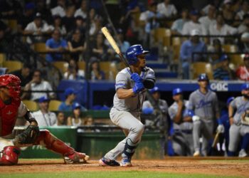 Licey vuelve a someter al Escogido con tórrida ofensiva