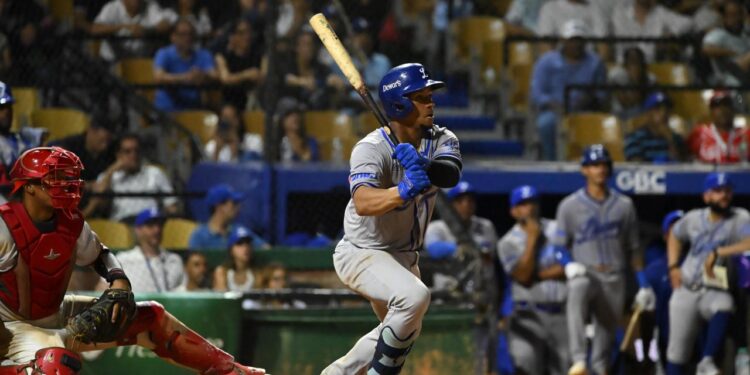Licey vuelve a someter al Escogido con tórrida ofensiva