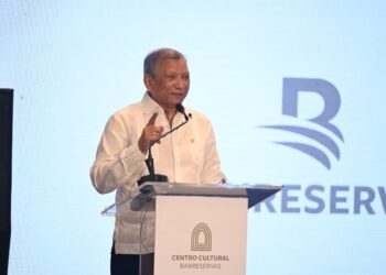 Banreservas inaugura Centro Cultural en el antiguo Hotel Mercedes de Santiago