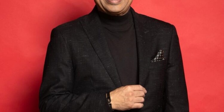 Gilberto Santa Rosa interpretará el Himno Nacional de Puerto Rico en el “ShowDown: RD vs PR”