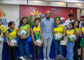 ASDE entrega 500 balones a 50 clubes deportivos en honor al Día de Reyes